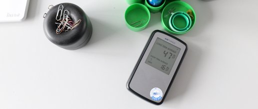 Auslegebeispiel Radonmonitor Radonmonitor auf Schreibtisch
